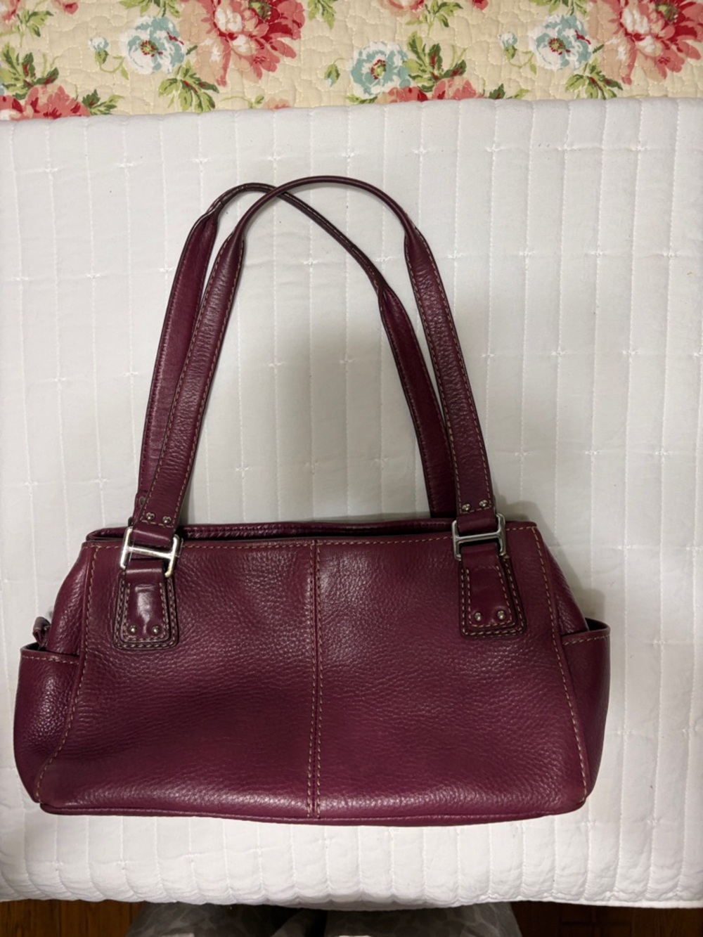 Vintage fossil plum pebbled leather shoulder bag